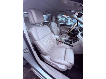 kompletan bež kožni enterijer za Peugeot 508 od 2000. do 2016. god.