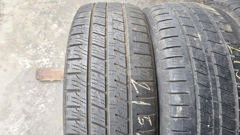 Goodyear 215/65 R16 Zimska