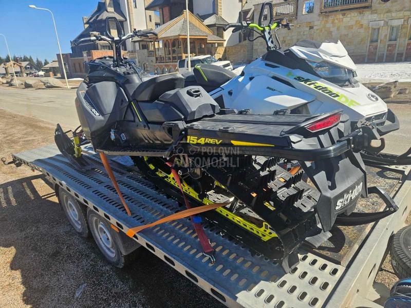 Bombardier ski dooFreeride  Summit