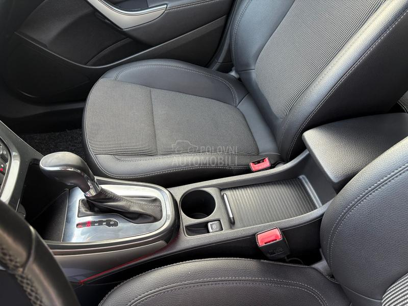 Opel Astra J 1.4 Turbo Aut Nav