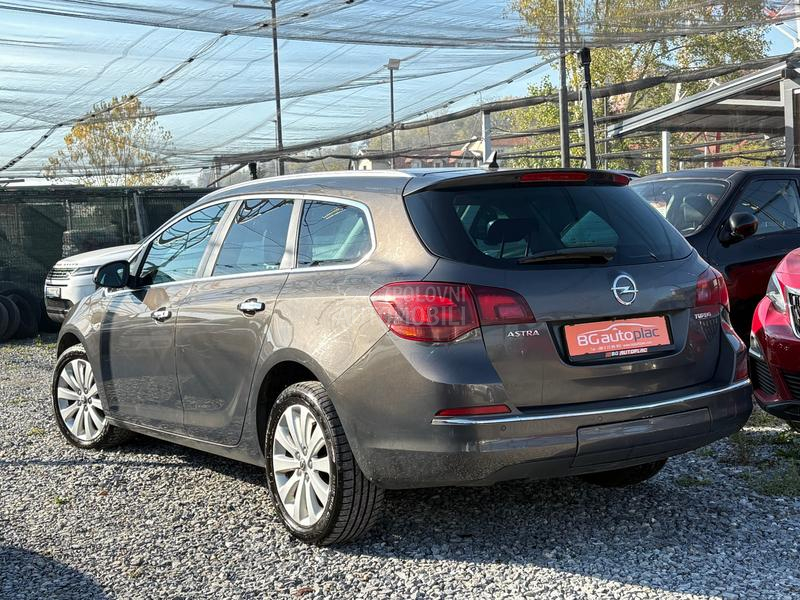 Opel Astra J 1.4 Turbo Aut Nav