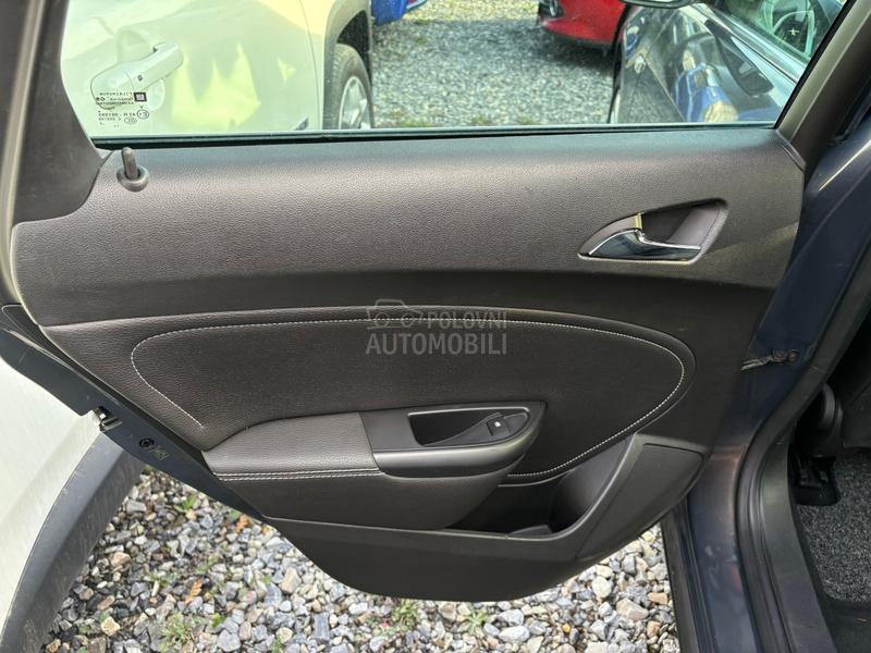 Opel Astra J 1.4 Turbo Aut Nav