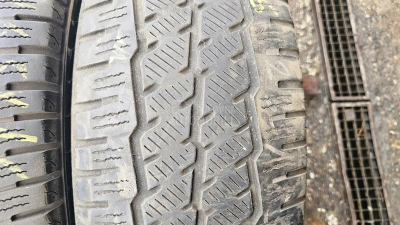 Goodride 235/65 R16 Zimska