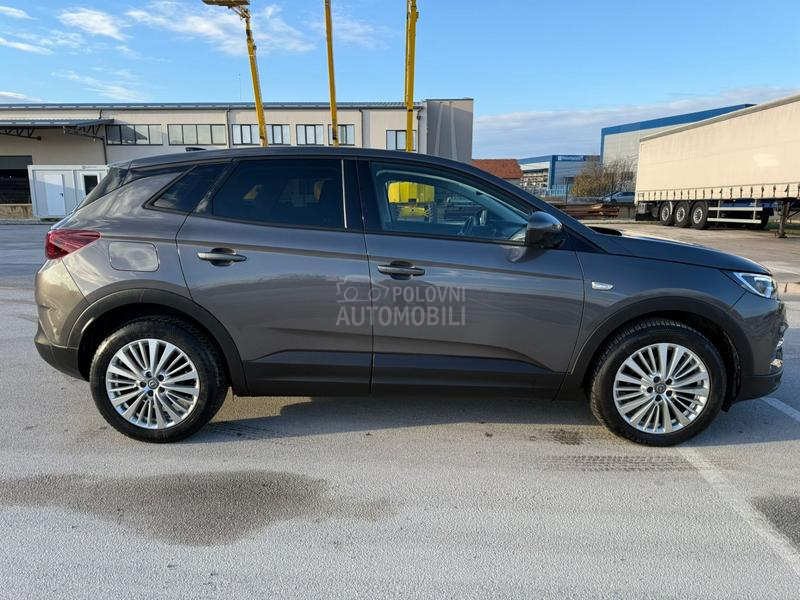 Opel Grandland X 1.5 CDTI
