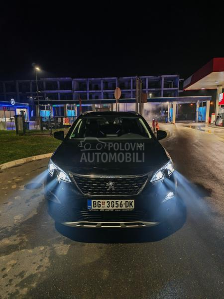 Peugeot 5008 1.2