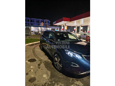 Peugeot 5008 1.2