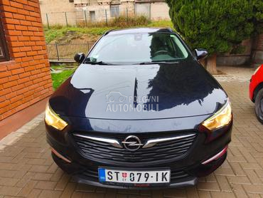 Opel Insignia 1.6 CDTI