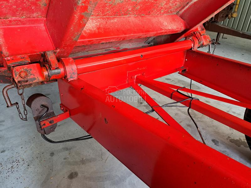 Krone 6,6t i Marolf 6,5t