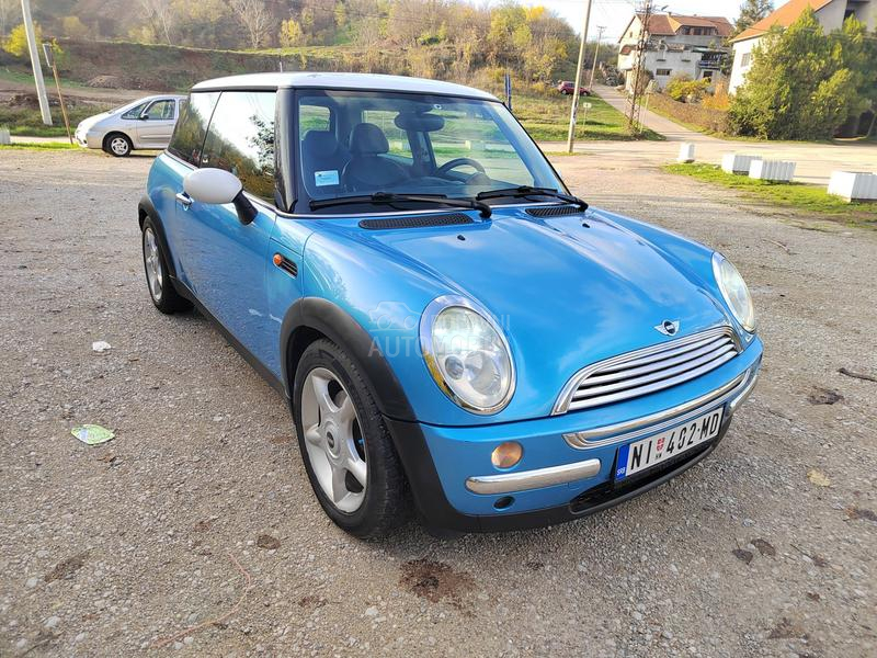 MINI Cooper 