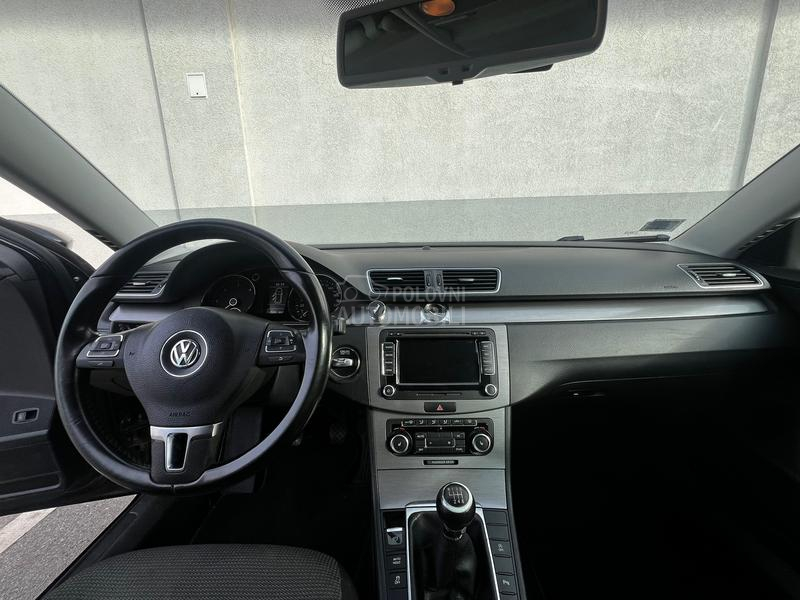 Volkswagen Passat B7 
