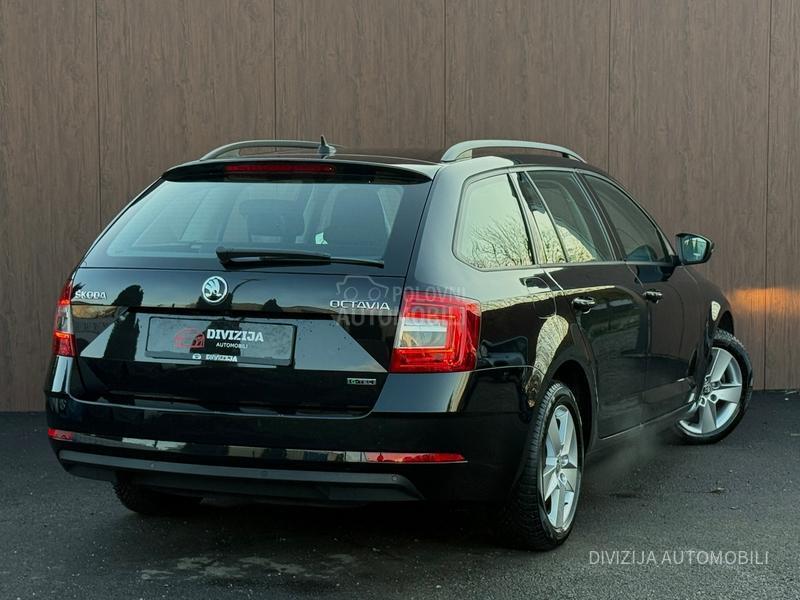 Škoda Octavia DSG/Kamera/Metan