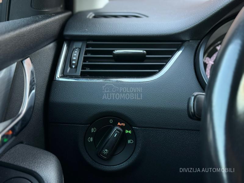 Škoda Octavia DSG/Kamera/Metan