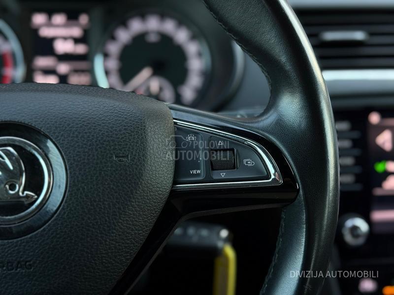 Škoda Octavia DSG/Kamera/Metan