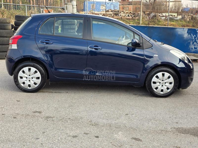 Toyota Yaris 1.33 vvt-i