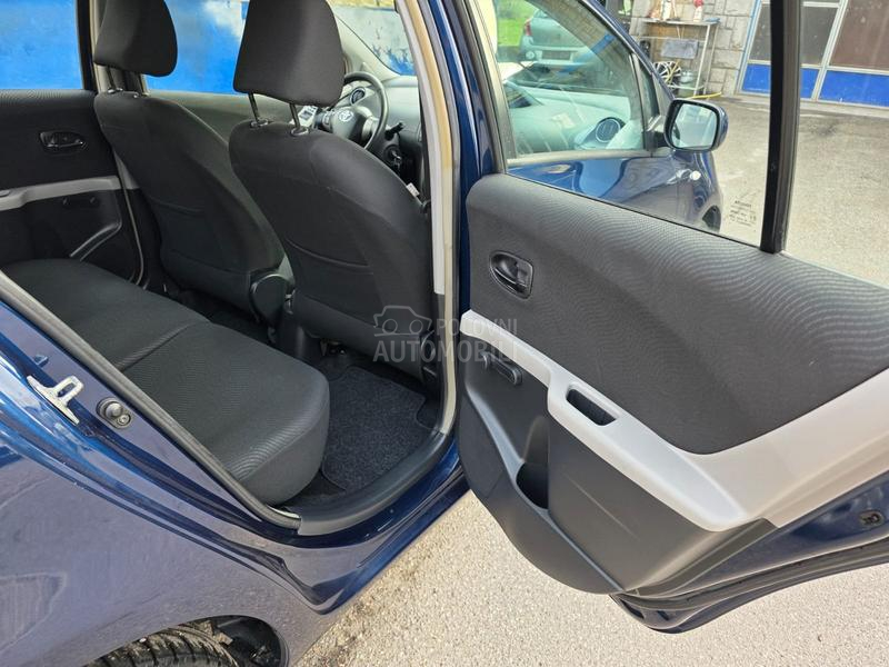 Toyota Yaris 1.33 vvt-i