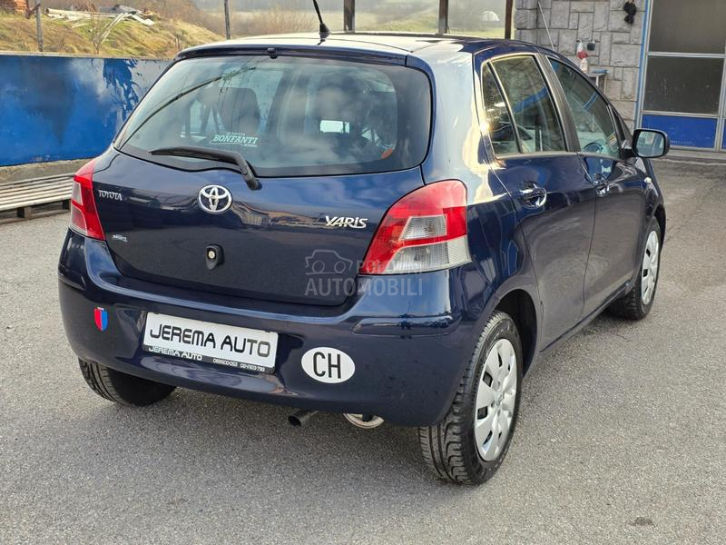 Toyota Yaris 1.33 vvt-i