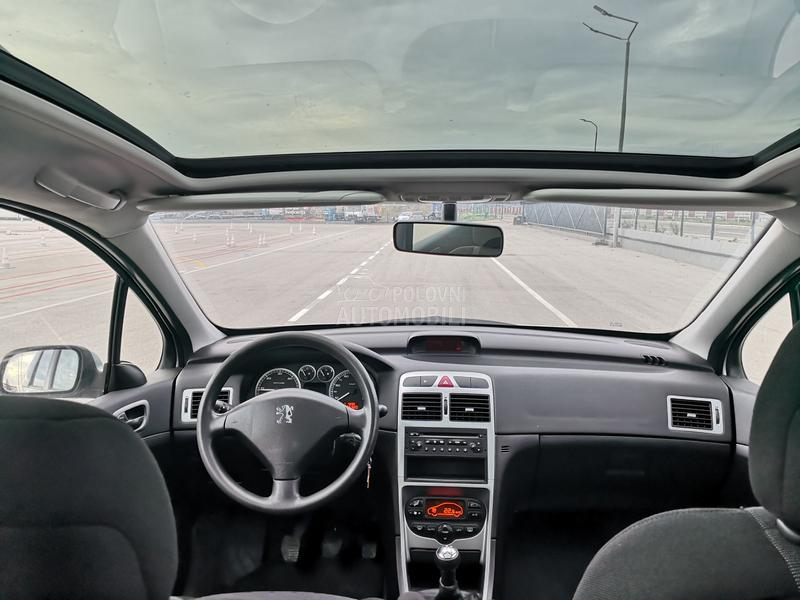 Peugeot 307 2.0HDi/66k.W/Panoram