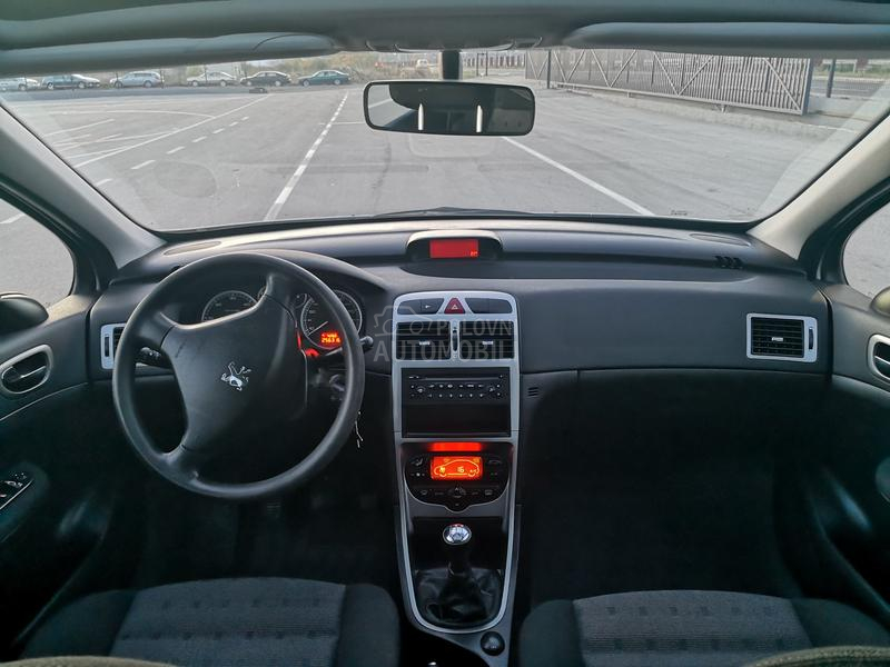 Peugeot 307 2.0HDi/66k.W/Panoram
