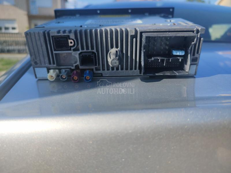 Radio / CD / DVD plejeri