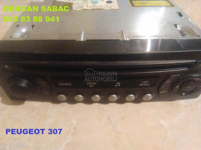 Radio / CD / DVD plejeri