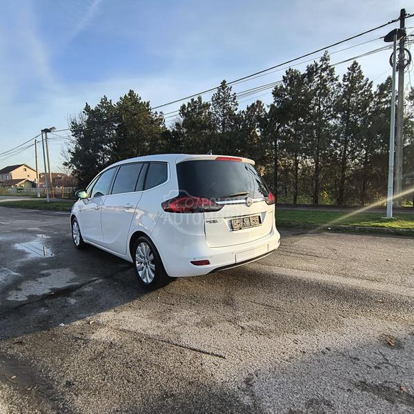 Opel Zafira COSMO