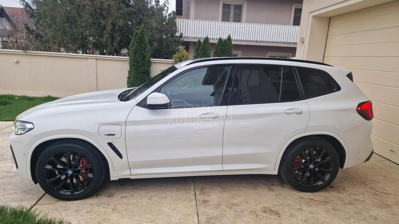 BMW X3 3.0e M