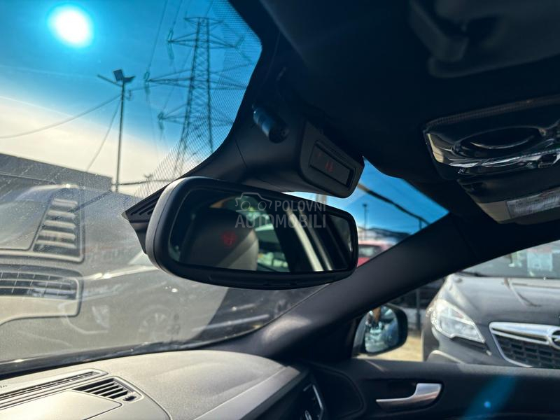 Alfa Romeo Giulietta 1.8 TBi Xenon Bose