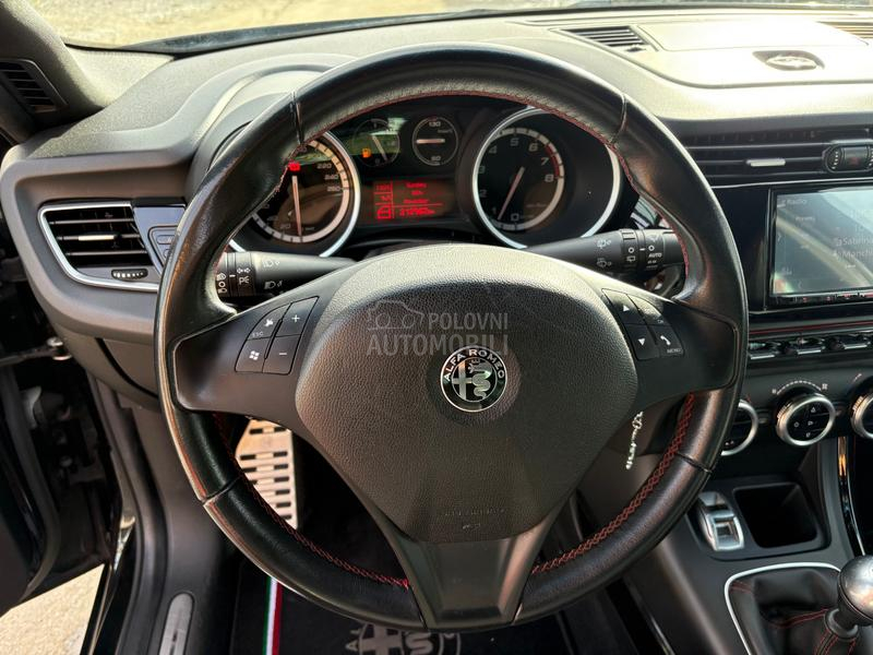 Alfa Romeo Giulietta 1.8 TBi Xenon Bose
