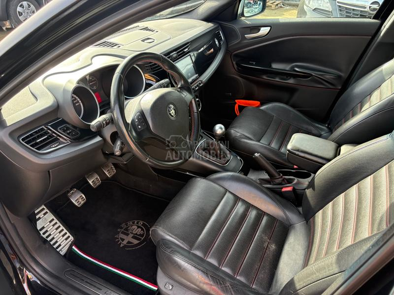 Alfa Romeo Giulietta 1.8 TBi Xenon Bose