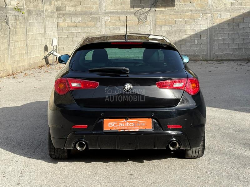 Alfa Romeo Giulietta 1.8 TBi Xenon Bose