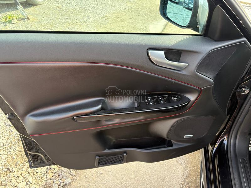 Alfa Romeo Giulietta 1.8 TBi Xenon Bose