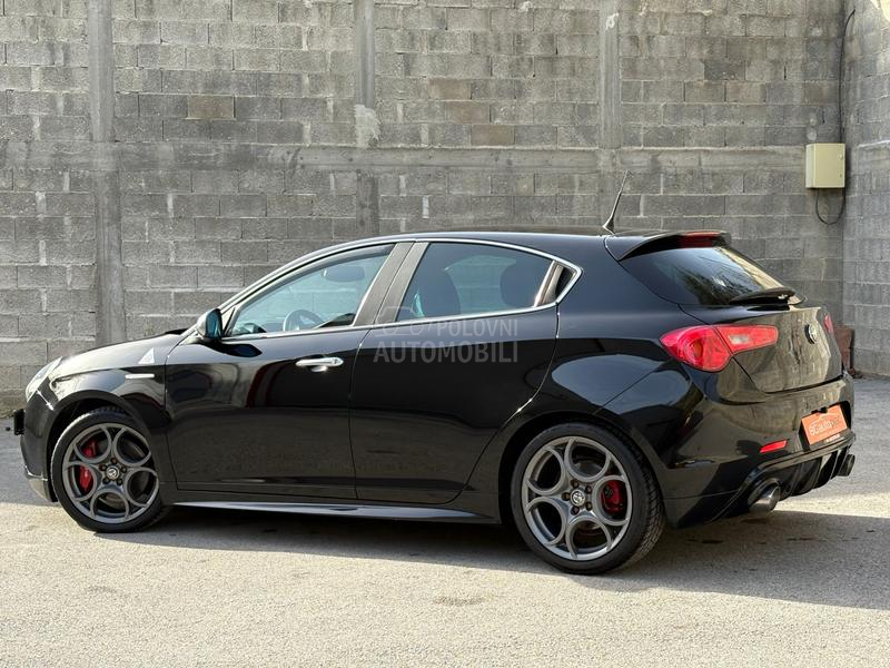 Alfa Romeo Giulietta 1.8 TBi Xenon Bose