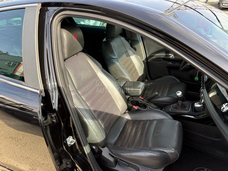 Alfa Romeo Giulietta 1.8 TBi Xenon Bose