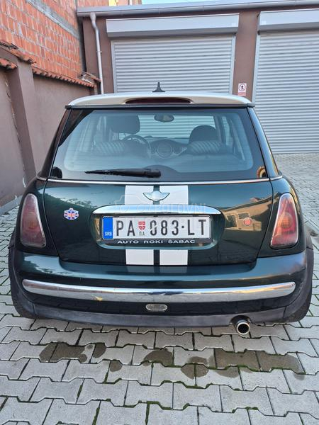 MINI Cooper 1,6i