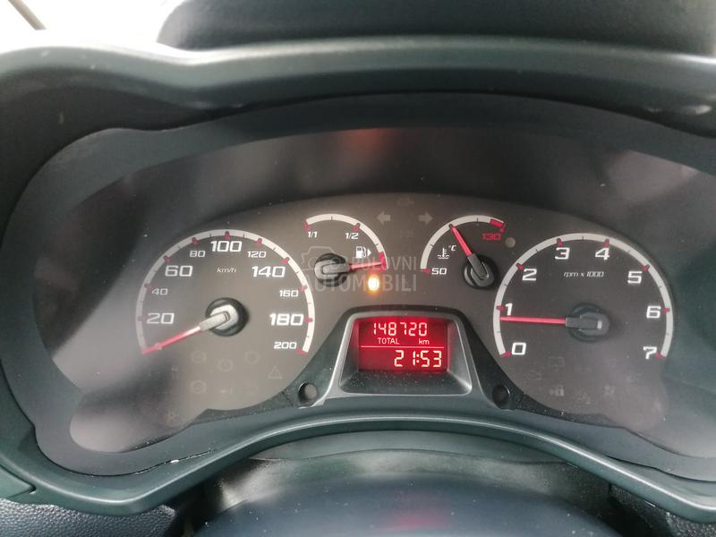 Ford Ka 1.2i AMBIENTE CH