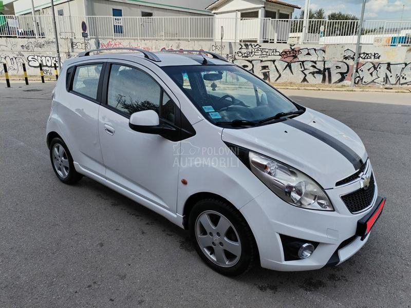 Chevrolet Spark 1.2 LT