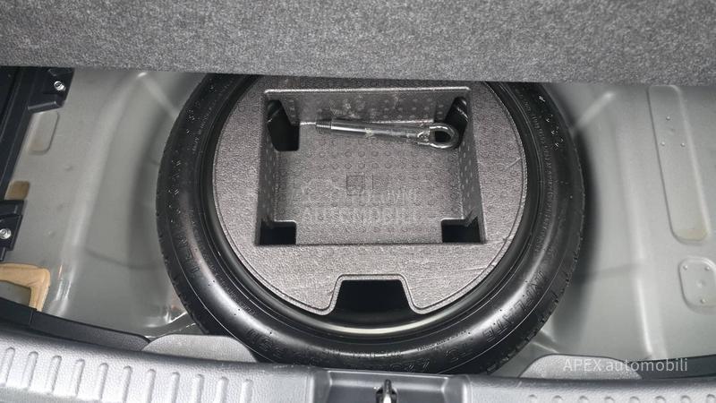 Toyota Yaris 1.5 Cvt Hybrid