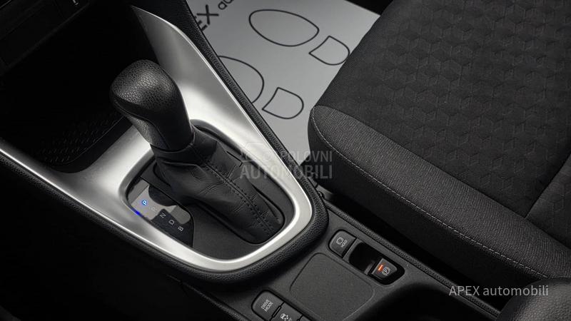 Toyota Yaris 1.5 Cvt Hybrid