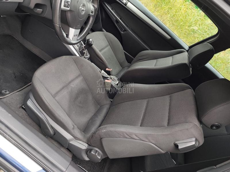 Opel Astra H GTC