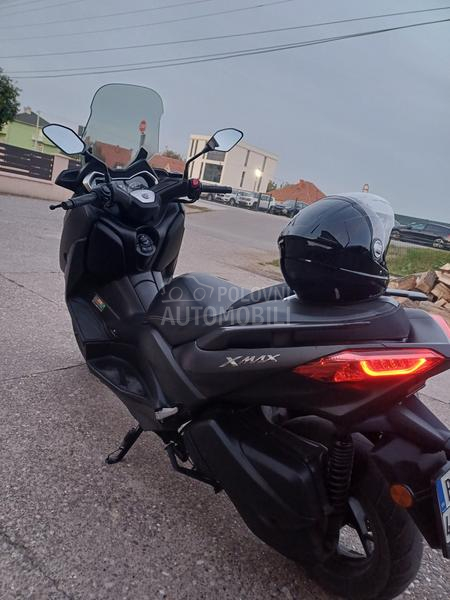 Yamaha x max
