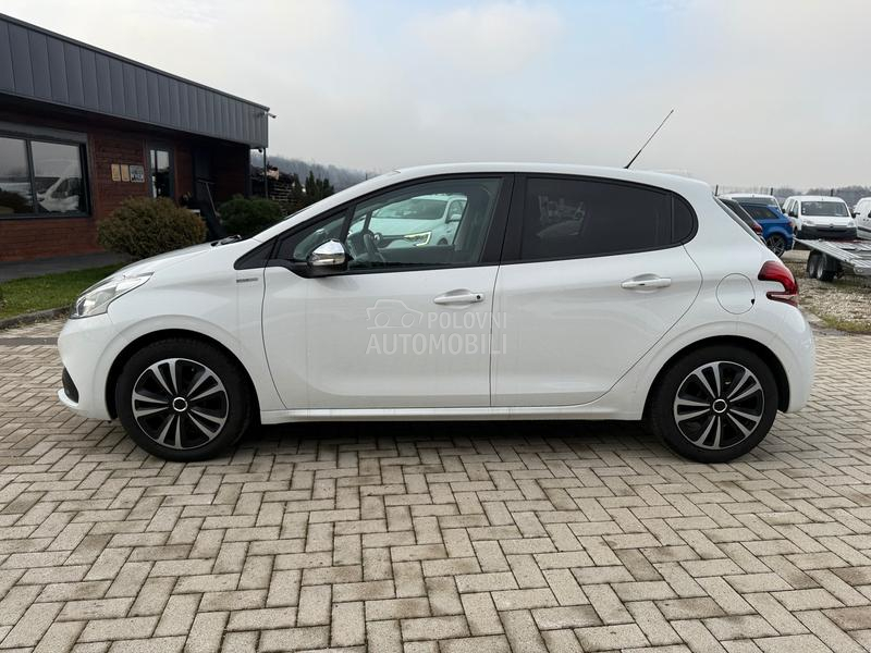 Peugeot 208 Style 1.2 PureTech
