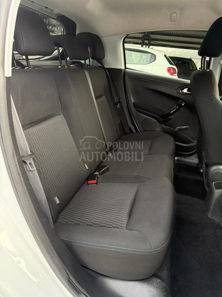 Peugeot 208 Style 1.2 PureTech