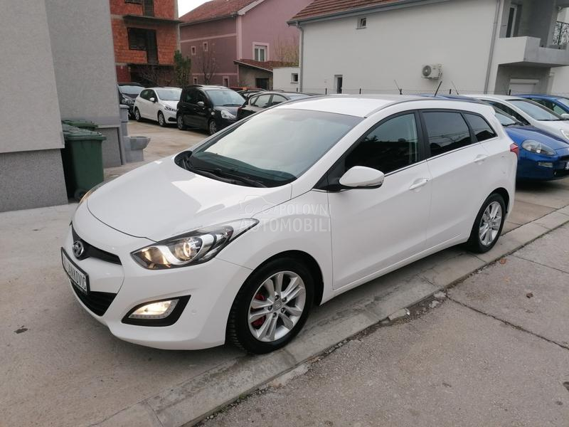 Hyundai i30 1.6crdi STYLE CH