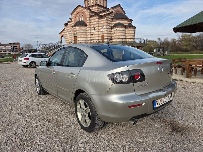 Mazda 3 2.0