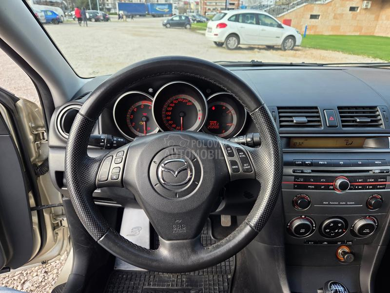 Mazda 3 2.0