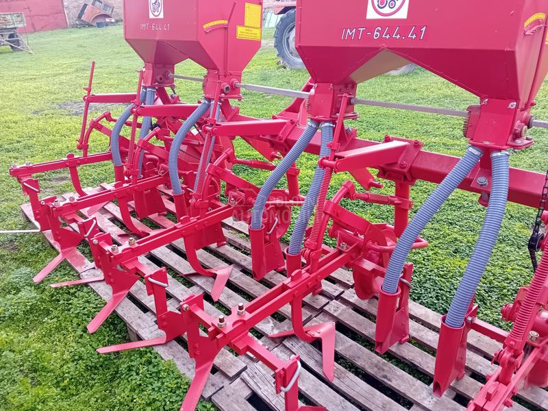 IMT četvororedni špartač