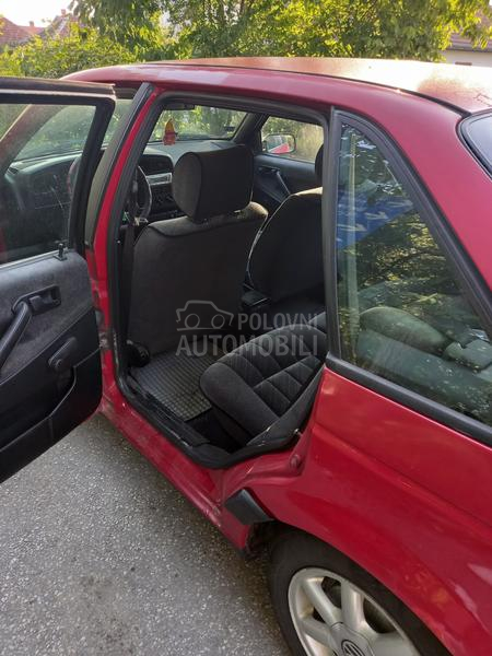 Volkswagen Passat B3 1.6 Td