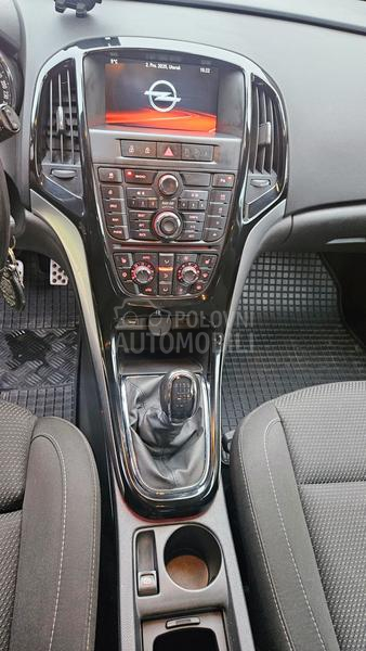 Opel Astra J 1.6 ecoflex