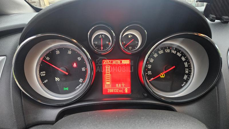 Opel Astra J 1.6 ecoflex