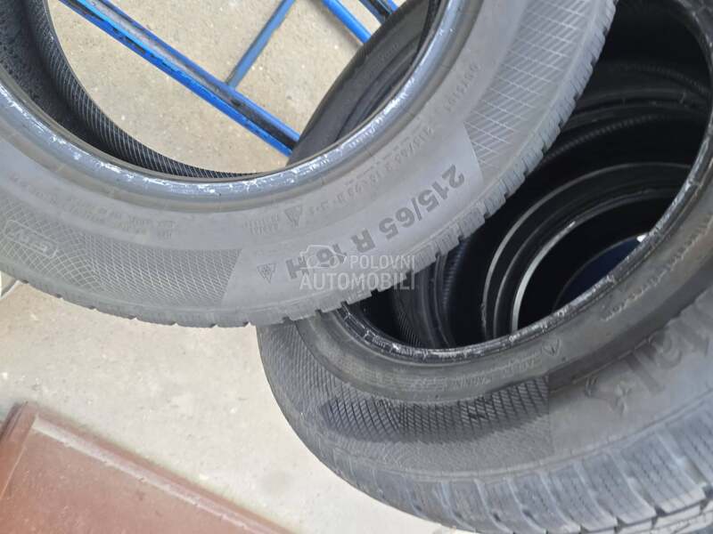 Continental 215/65 R16 Zimska